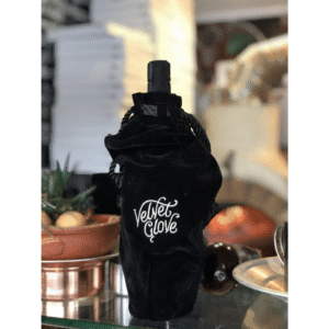 Mollydooker Velvet Glove Shiraz 2022