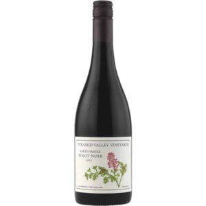 Pyramid Valley Earth Smoke Pinot Noir 2015